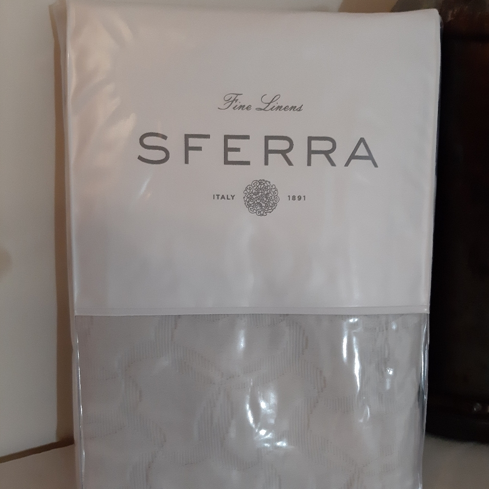 Sferra Lansone 4290 cotton standard sham (1 sham)